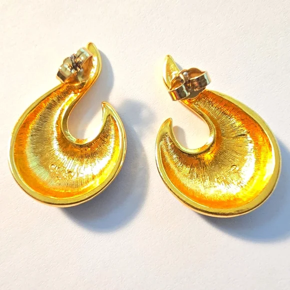 Napier Elegant Black and Gold Toned Earrings - Picture 2 of 5